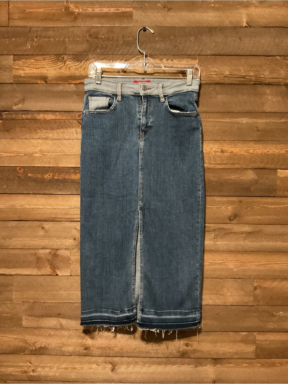 GUESS Colorblock Denim Midi Skirt - Frayed Hem Vintage Inspired Modern Classic 4